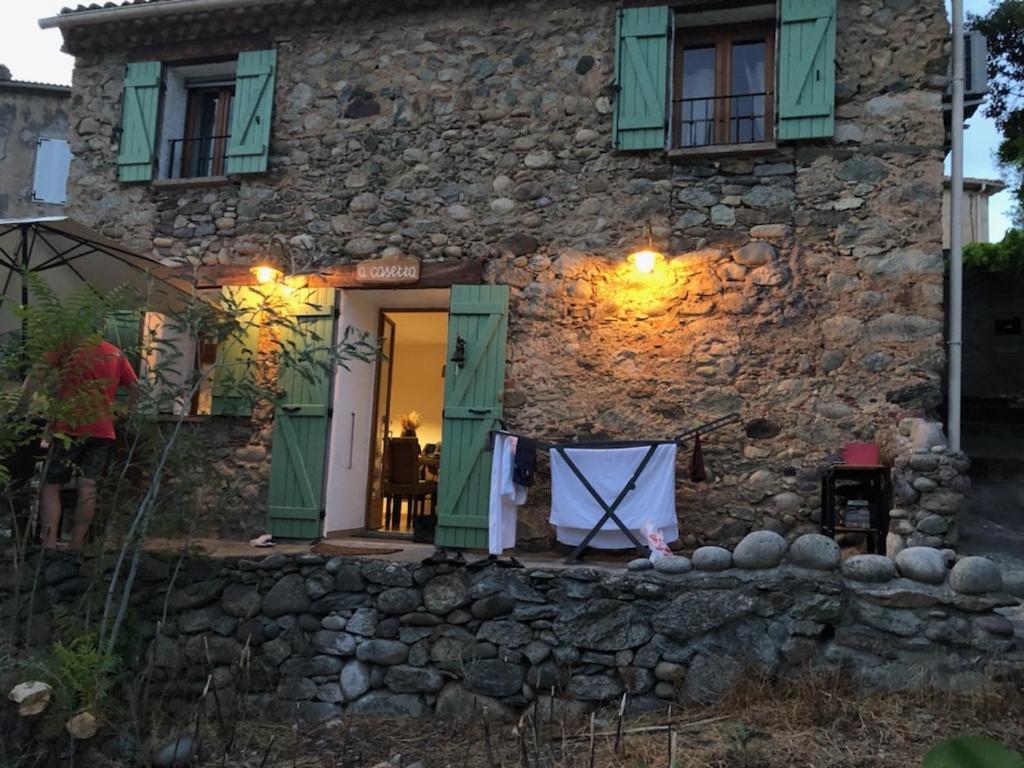 A Casetta D'Helene Et Jeanette Omessa Bagian luar foto